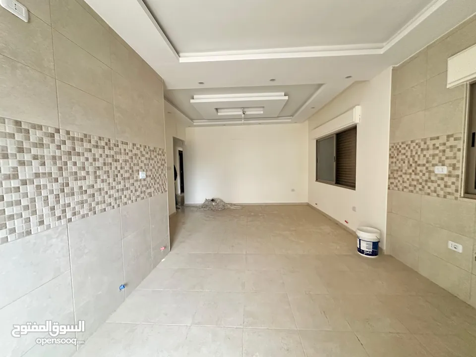 شقة غير مفروشة للإيجار في ضاحية الامير علي ( Property 41280 ) سنوي فقط