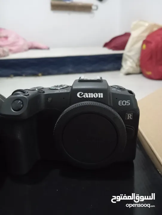 كاميرا احترافية canon RP