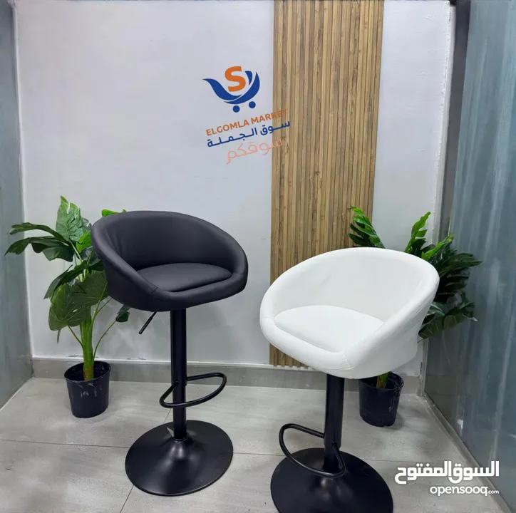 فلاش فيرنتشر مقعد بار عصري من الفينيل الاسود بارتفاع قابل للتعديل مع ظهر اسطواني وقاعدة من الكروم