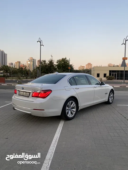 للبيع BMW 730 il موديل 2014 ماشيه 154 الف شرط الفحص والنظافة بحالة ممتازة