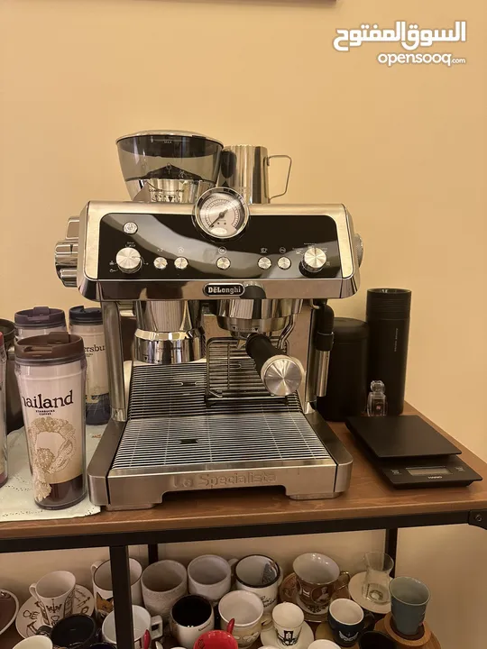Coffee machine - محضر قهوة