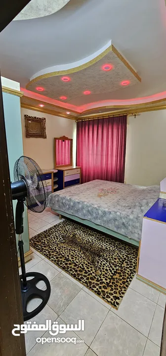 شقة مفروشة سوبر ديلوكس من المالك مباشرة طلاب وعائلات شارع الجامعه قرب جامعة اليرموك