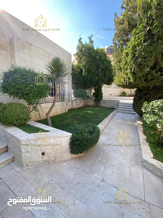 فيلا للايجار عبدون يوجد خيارات Villa for rent in    Abdoun, options available V78