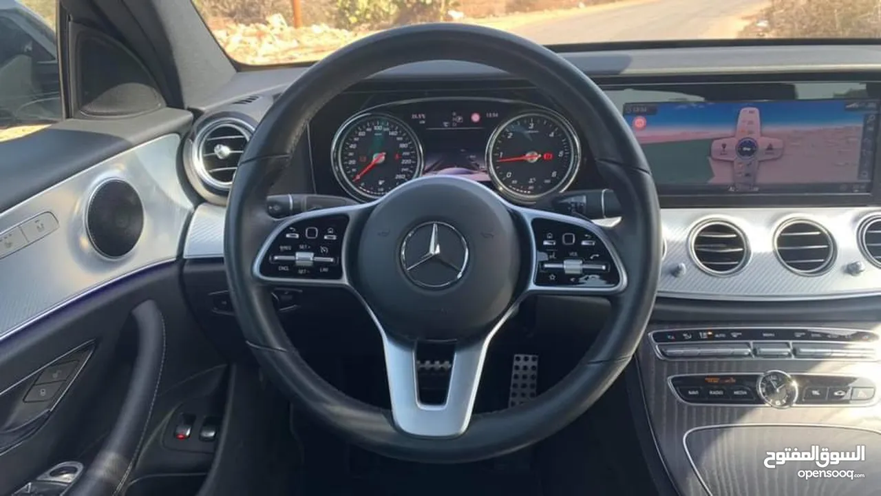 Mercedes Benz ترخيص 2018