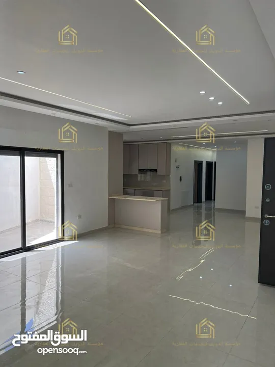 شقة جديدة - لم تسكن - ام زويتينة - 3نوم 1ماستر - 170م - قرب الخدمات العامة