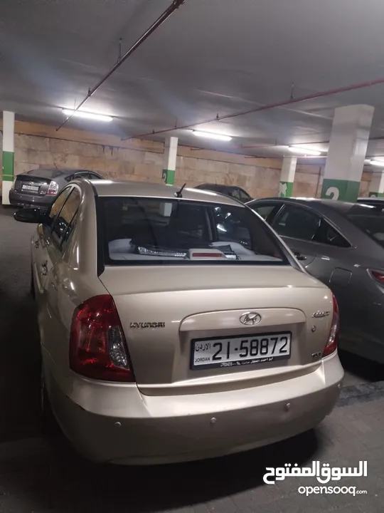 هيونداي اكسنت 2009 ماتور 1600 cc اصلي 4 جيد ممشى قليل بحاله الوكاله