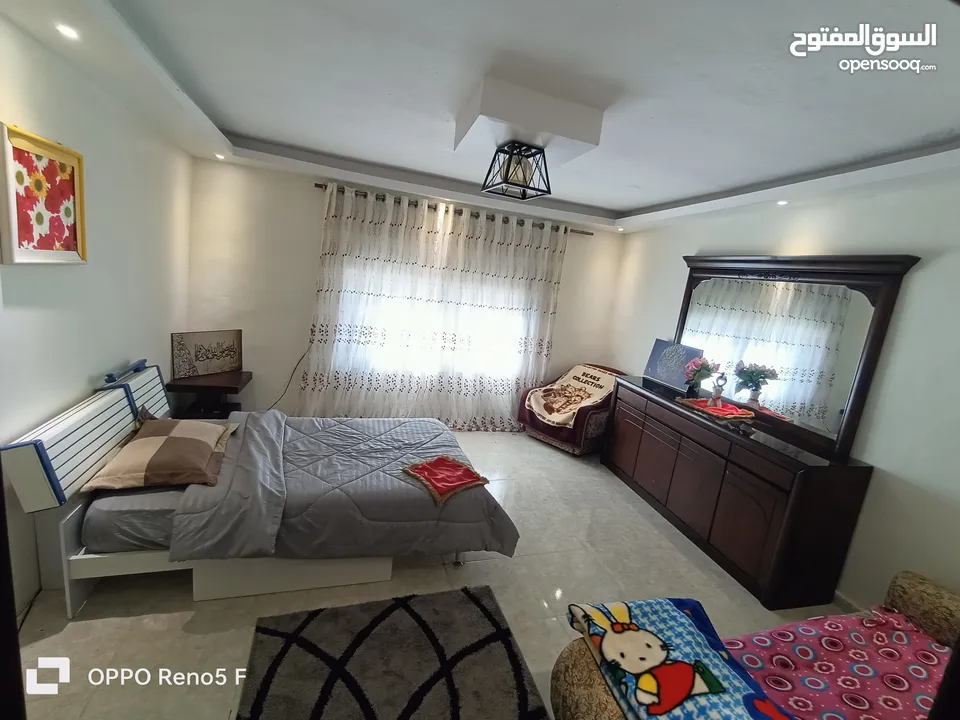 شقق مفروشه للايجار اليومي ومزارع واكواخ  ومسابح مع اجمل الاطلالات خصوصيه كامله