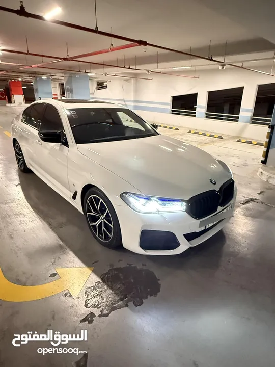 BMW 530e 2021 M بنزين+كهرباء هايبرد بسعر المغري المنافس على الكاش فقط(تبديل مرفوض)