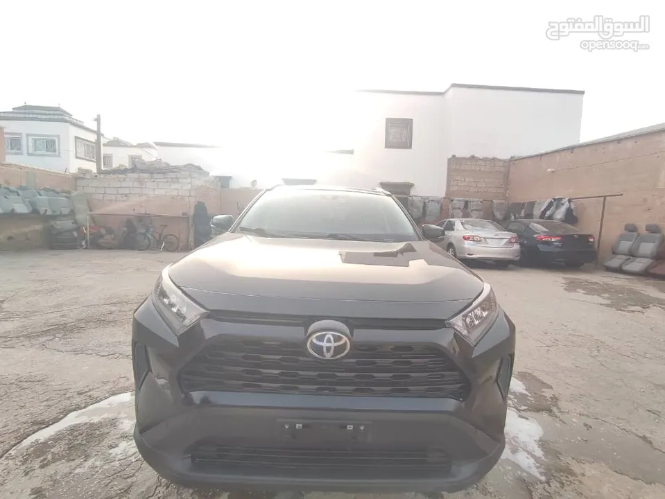 راف 4 2021 LE 4wd جات ذه اسبوع اتوماتيك ايصانص مافات ارقمت كاطعة 22000 الف كلم ا