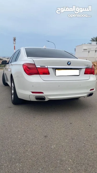 bmw 740LI 2011