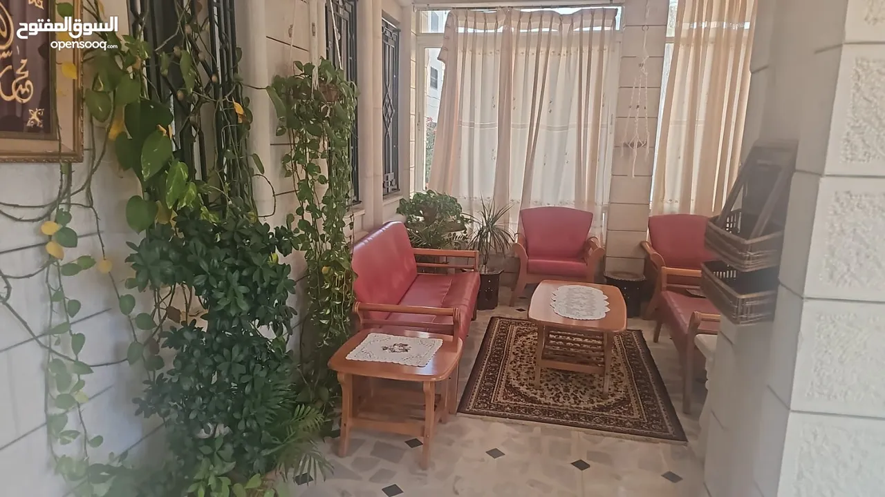 فيلا فاخرة للبيع في الجندويل