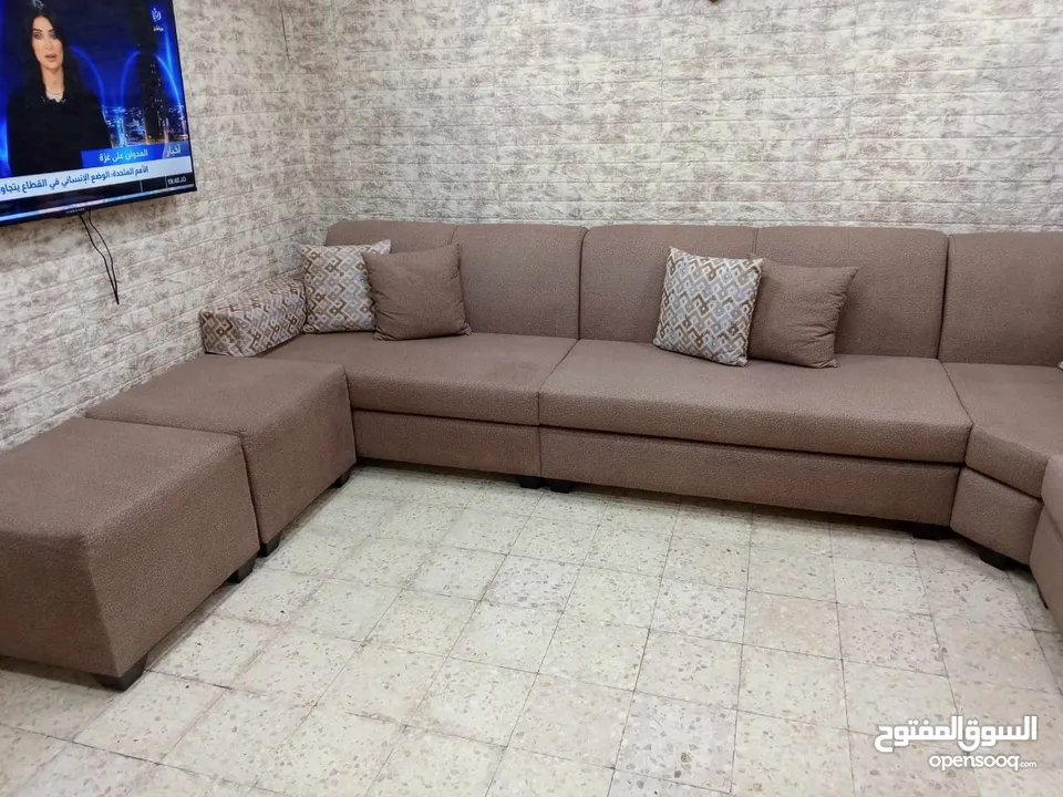 طقم كنب تنجيد بحالة ممتازة