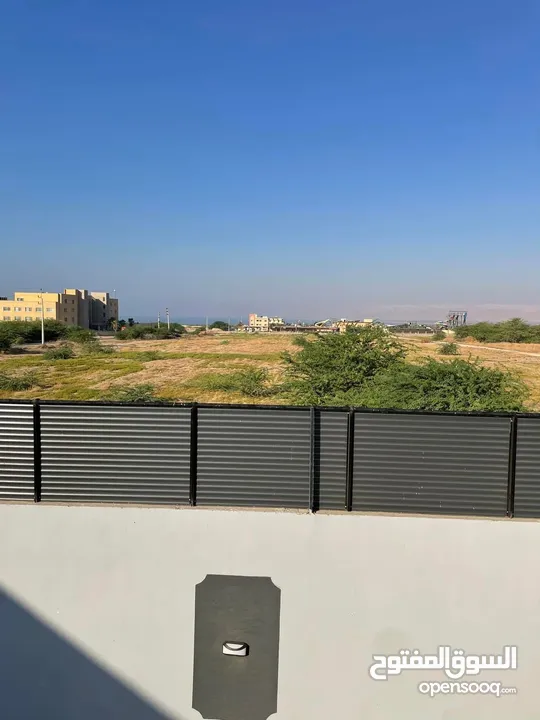 شاليهات فخمة للبيع عند البحر الميت