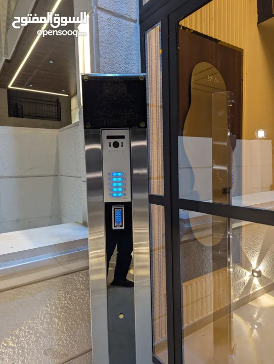شقة فاخرة جدا و راقية طابق اول