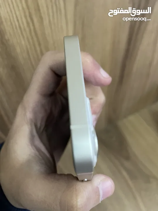 IPHONE 13 (128-256 gb) 82% - 94%                      أيفون 13 بطاريات عالية بحالة الوكالة