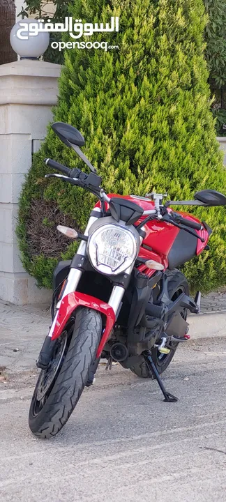 Ducati Monster 821