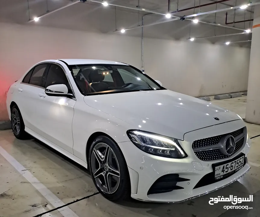 مرسيدس 2020 C200 AMG هايبرد مميزه بحالة الشركه