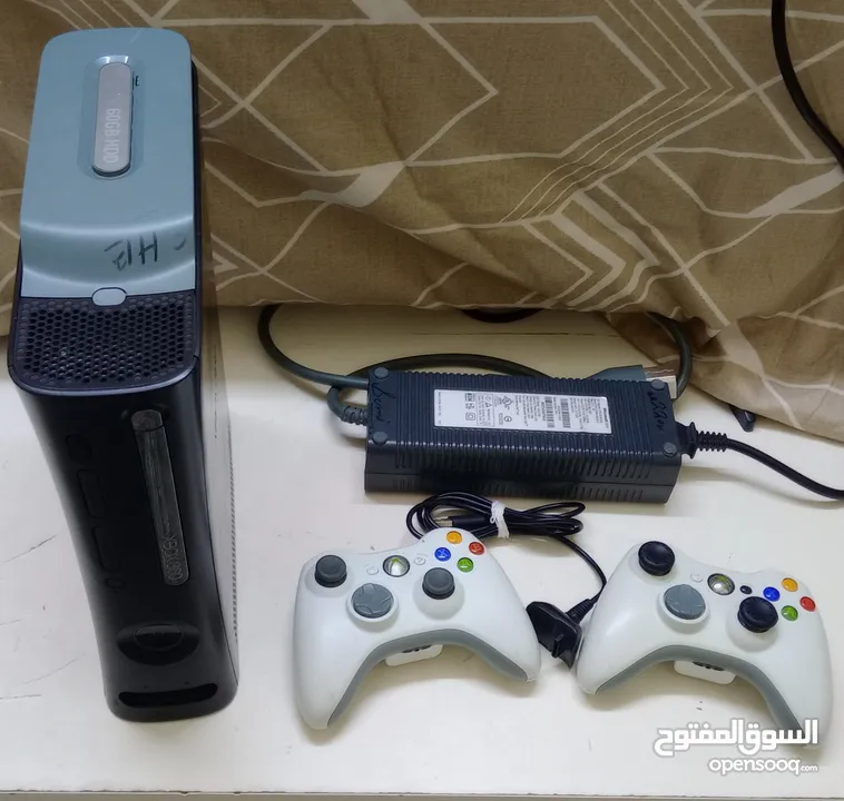 XBOX 360 FOR SALE JAILBREAKED !!