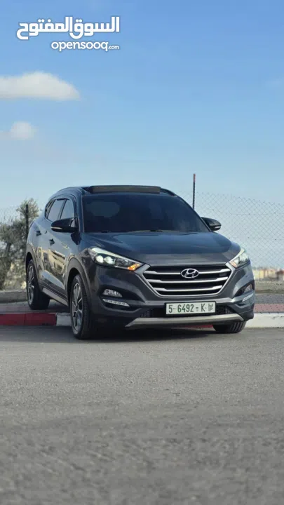 هيواندي توسان ترخيص 2018 فل الفل مسكرررررر اضافات وفحص نخب النحب من جميع النواحي  والله يبارك لصاحب