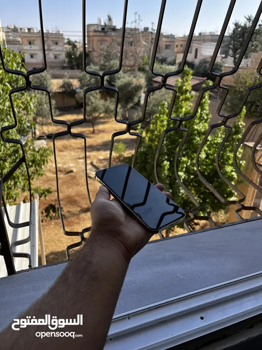 ايفون 13 برو ماكس فل نضافه
