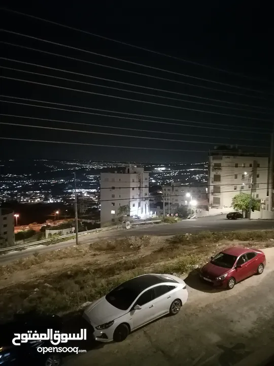 شقه للبيع ابونصير مطله على شارع الاردن