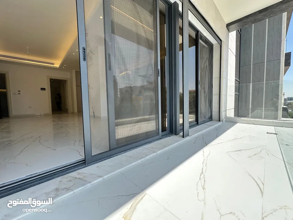 Unfurnished apartment for rent in dahyet al amer rashed ( Property 37900 ) Yearly Only  - 174235051