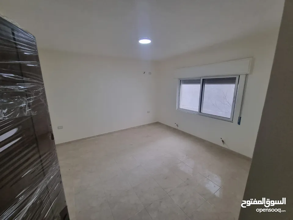شقة جديدة للإيجار