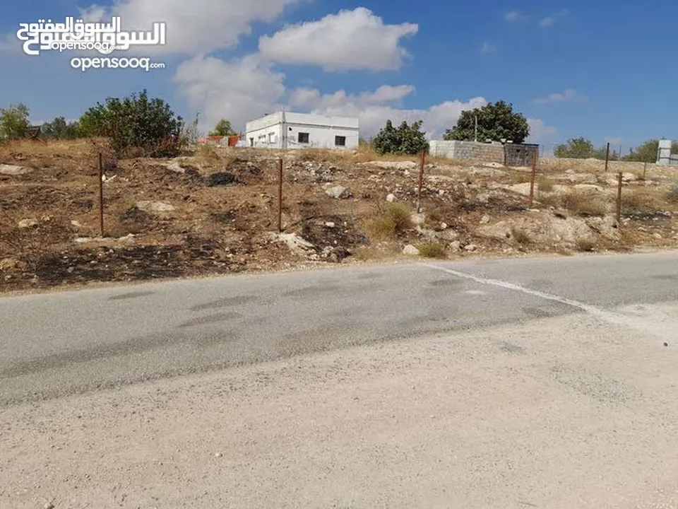 قطعة أرض مطله ومميزة للبيع