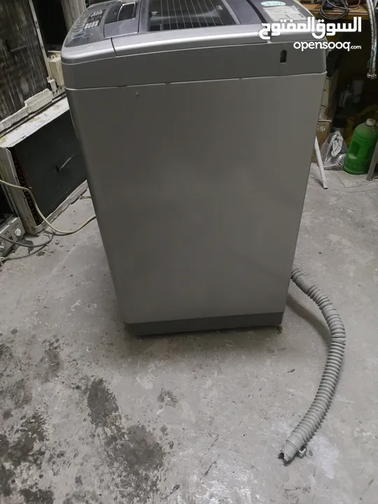 LG WASHING MACHINE FULLY AUTOMATIC