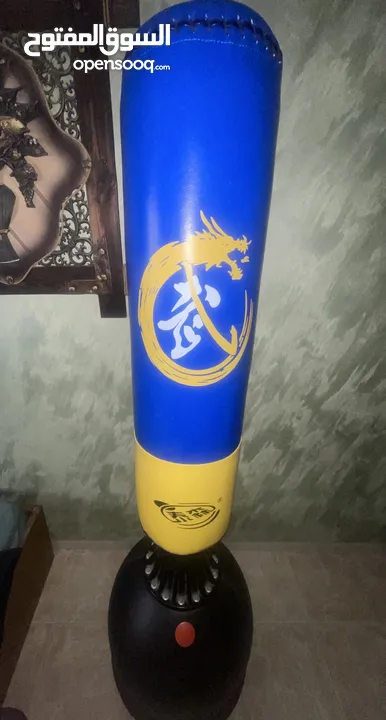 كيس بوكسينق مع قاعدة  punching bag with base
