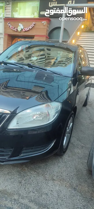 سكودا فابيا 2014 محرك 1400بنزين 4سلندر يد أولى