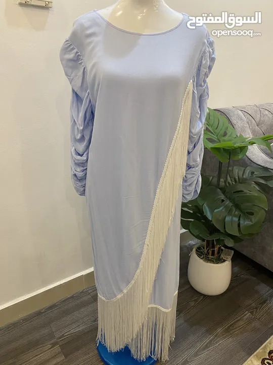 فستان جديد للبيع ب 8