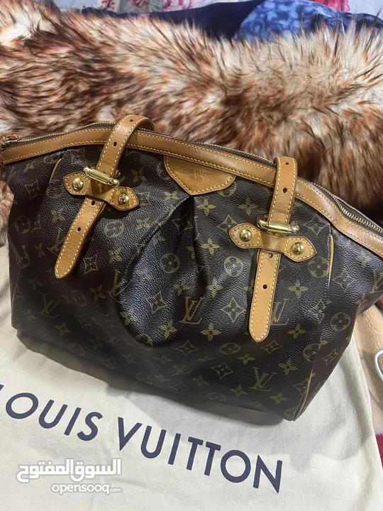 Louis Vuitton Tivoli GM Hand Shoulder Bag