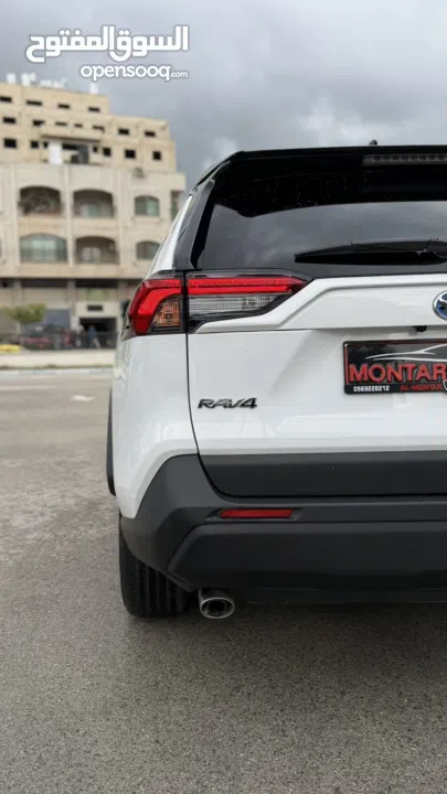 تويوتا RAV4 ترخيص 2023 محرك 2500 هايبرد  جير أوتوماتيك 296 حصان