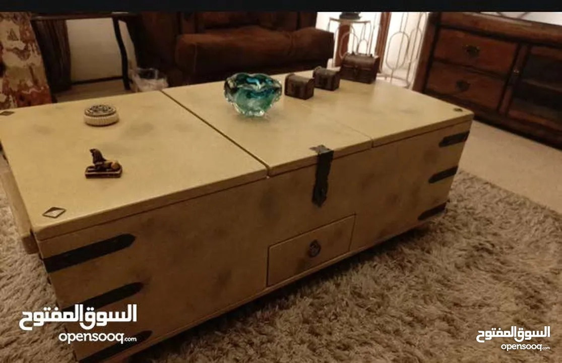 طقم مميز جدا  و على الطلب  خشب صولد ثقيل