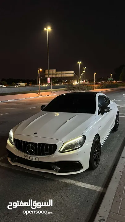 مرسيدس C63s للبيع ( قابل للتفاوض )