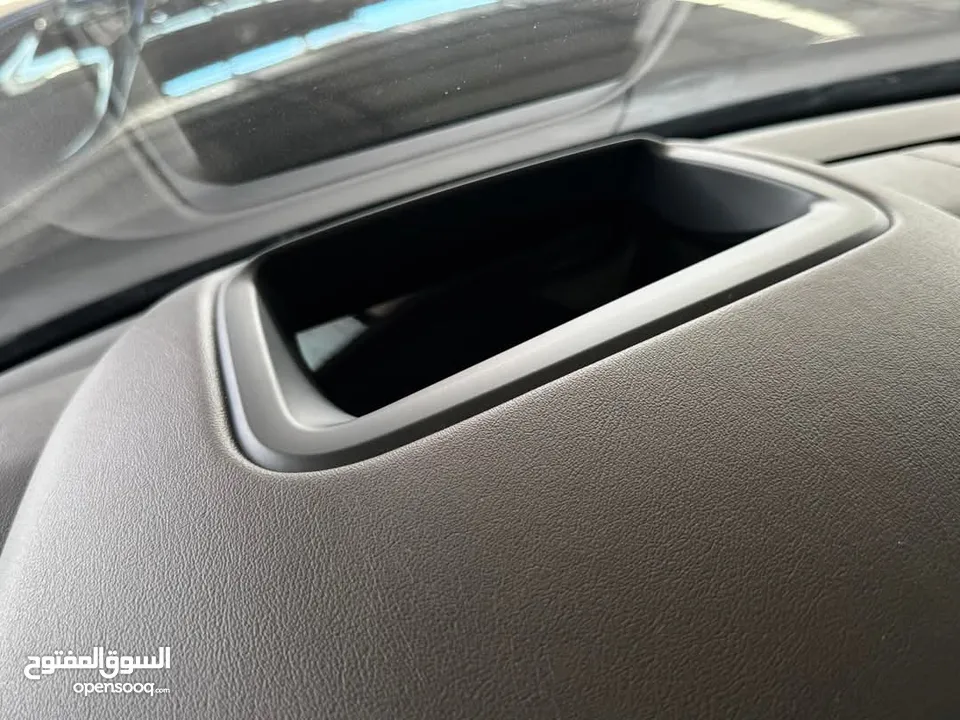رنج روفر LAND ROVER فوج 2020 بحالة الوكالة