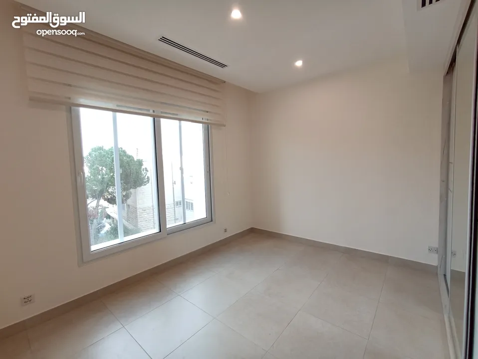 شقة غير مفروشة للإيجار 205م2 ( Property 19161 )-174847865