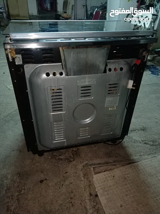 cooking range for sale very good condition and very good working Al Khoud souq