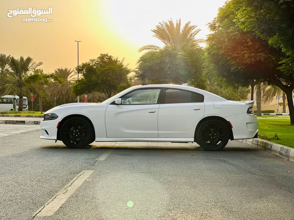 DODGE CHARGER GT V6 MODEL 2021