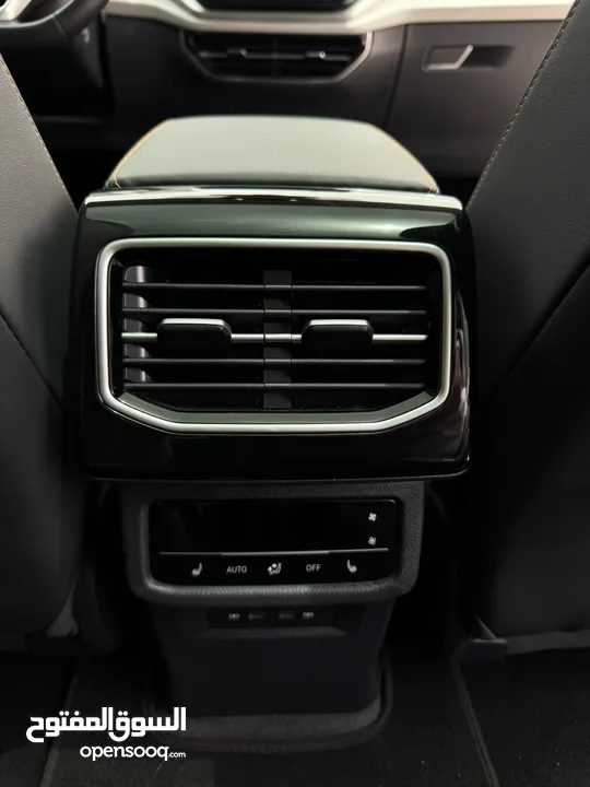 Volkswagen ID6 pro 2022-2023
