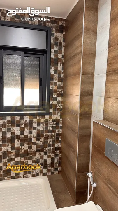 شقة مميزة للبيع في سطح مرحبا