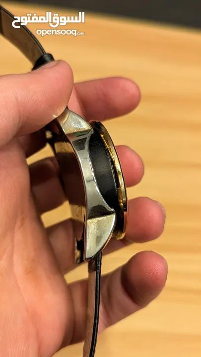 ساعة bvlgari الفاخرة . بولغاري