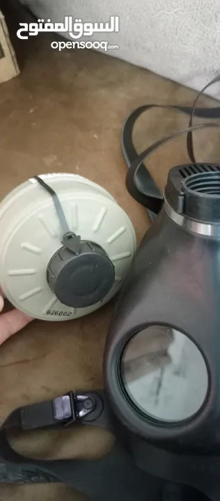 أقنعة غاز جديده بالكرتونه كمامه