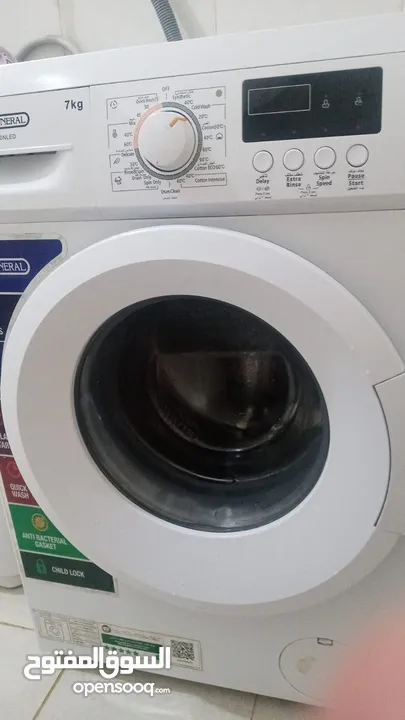 Washing machine fully working perfectly condition no issue in it