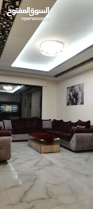 شقه لي البيع