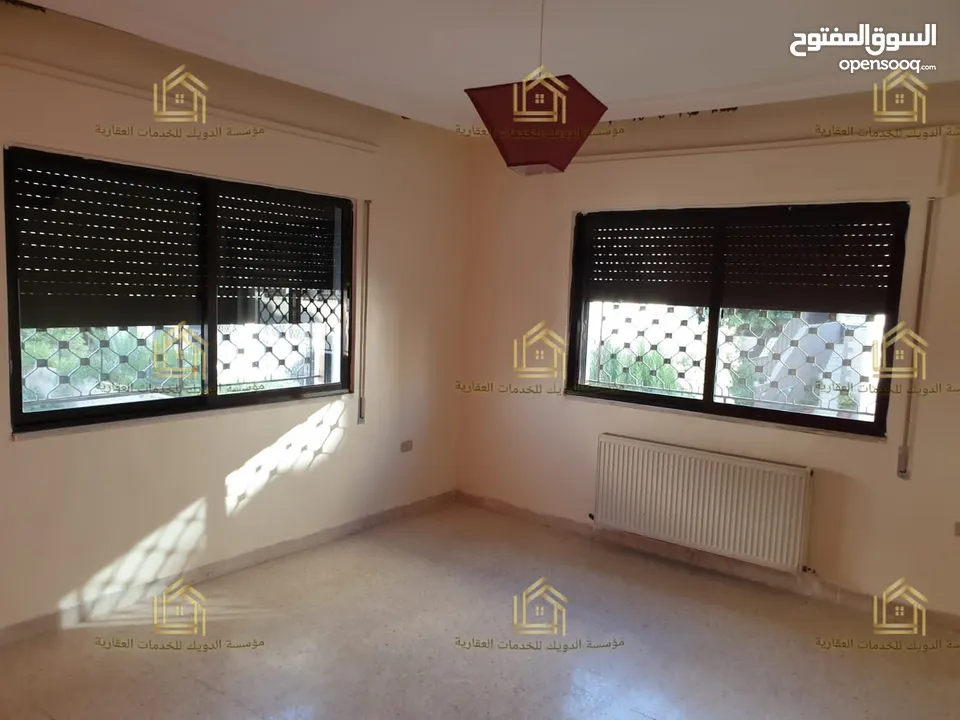 شقة فارغة - الجاردنز - 3نوم - 186م