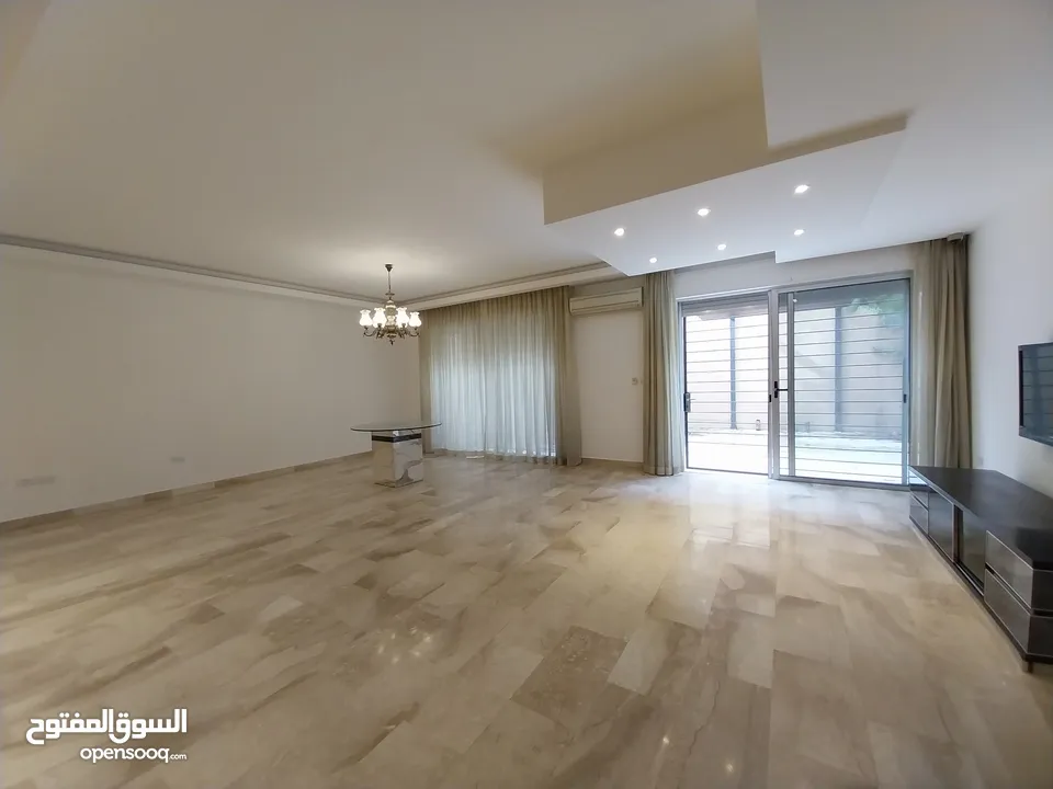 شقة للايجار في الدوار الرابع  ( Property 35748 )-175127610