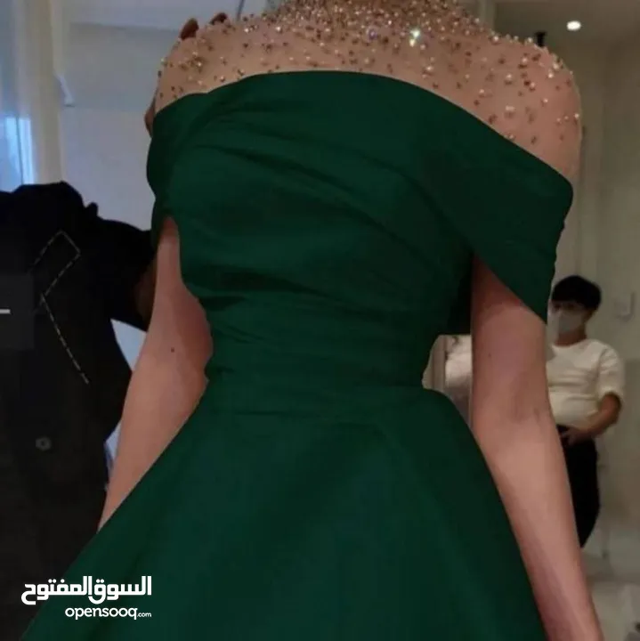 فساتين سهرات و مناسبات