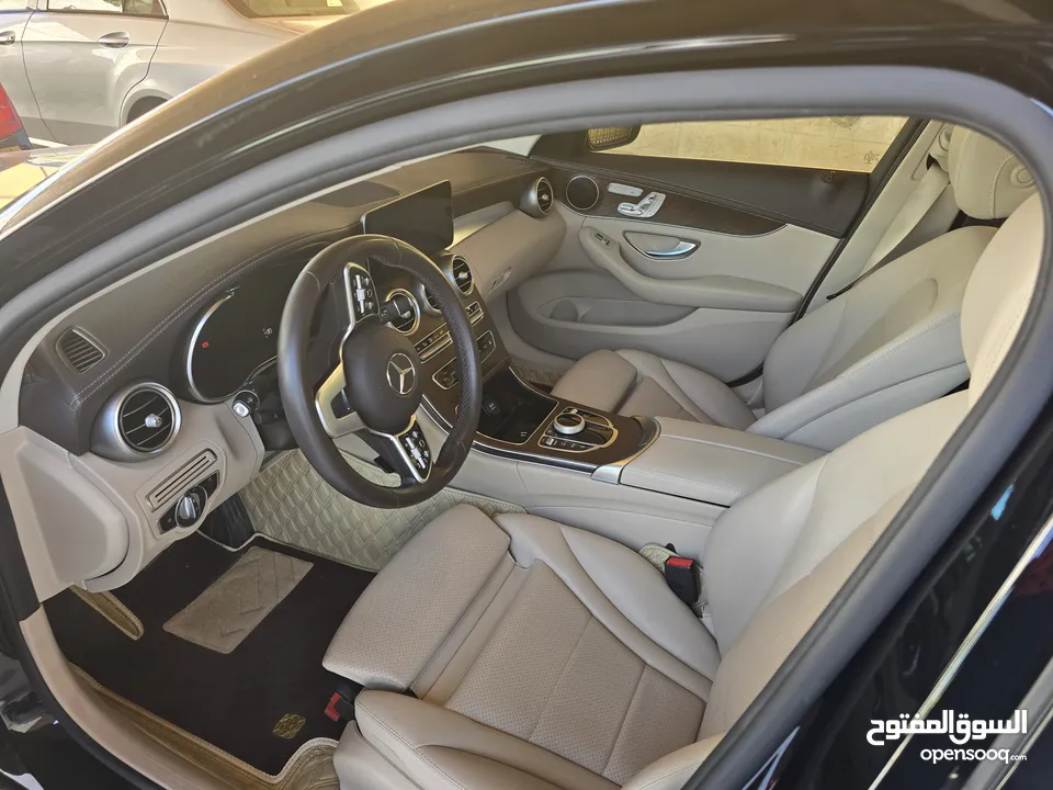 Mercedes-Benz C-Class 200 2019    Exclusive 4MATIC 54000KM